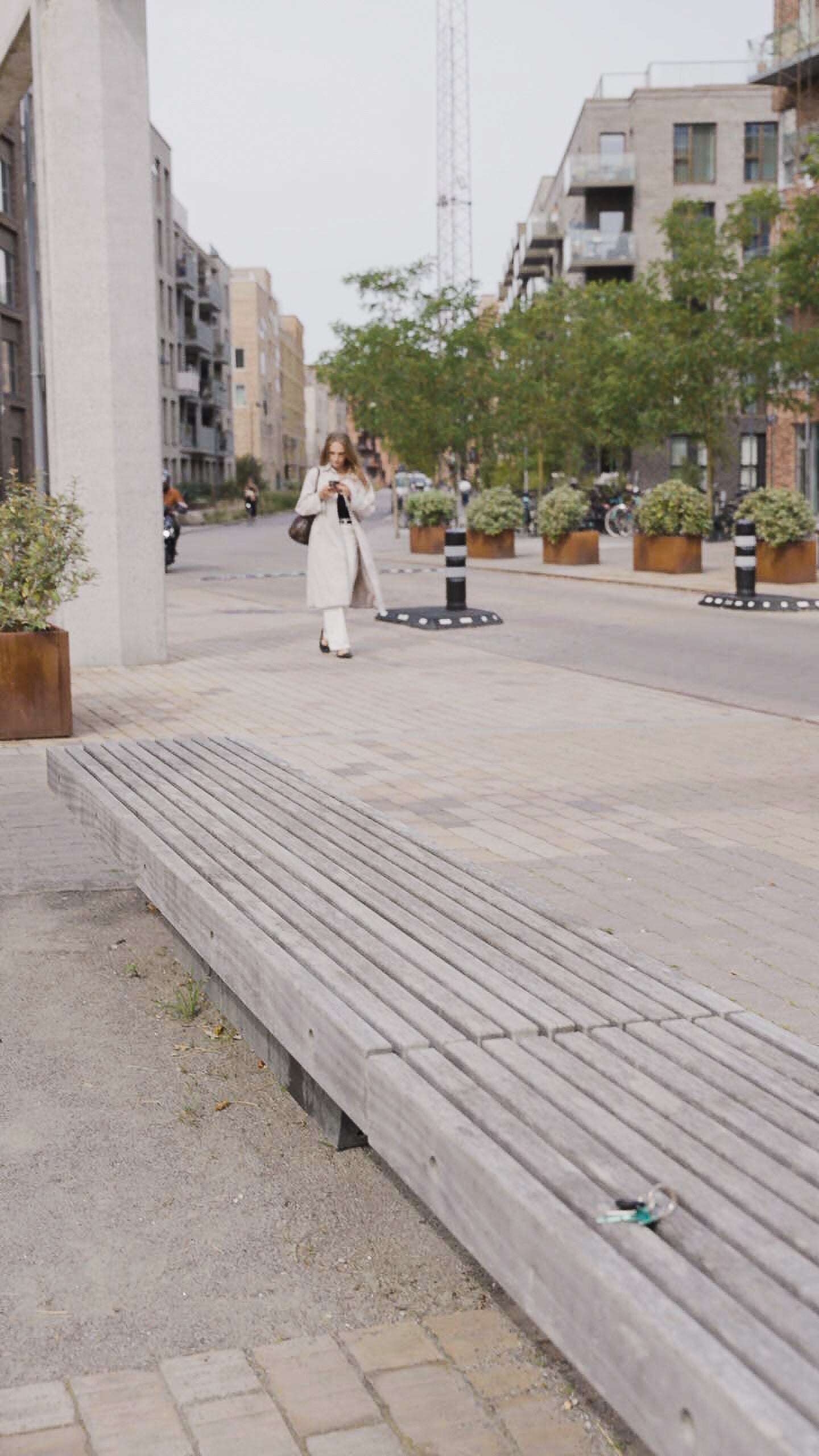 Locato Thin Tracker gør det nemt at holde styr på dine vigtigste ejendele. Den ultratynde tracker fungerer med Apples Find My-netværk og har udskifteligt batteri, så du altid kan finde dine ting – uden bekymringer.

Kompatibel med Apple Find My
Super tyndt design – perfekt til pung, taske eller nøgler
Udskifteligt batteri (CR2032)
Lang levetid og pålidelig sporing
Aktivering med SIRI eller app
IP 65